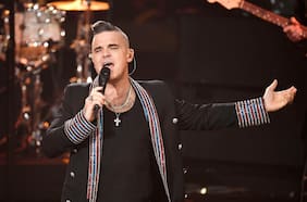 Robbie Williams vuelve a la primera plana y alista show en Chile