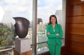 María Teresa Vial es reelegida para su tercer y último periodo a la cabeza de la Cámara de Comercio de Santiago