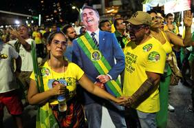 Bolsonaro pide anulación de votos de urnas electrónicas antiguas y su partido pone en duda triunfo de Lula