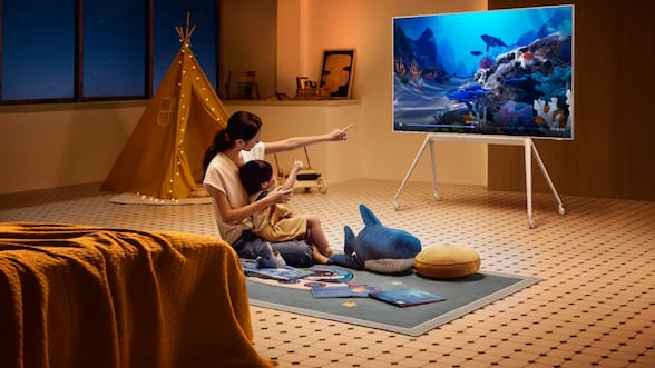 TCL lanza en Chile el A400 Pro: el televisor tipo cuadro que integra tecnología QD-Mini LED