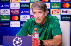¿Nuevo guiño a la Roja? Pellegrini revela en qué está su renovación con el Betis tras histórico triunfo en la Champions
