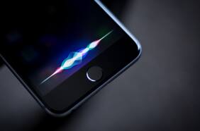 Siri de Apple ya no es una mujer por defecto, pero ¿es realmente una victoria para el feminismo?