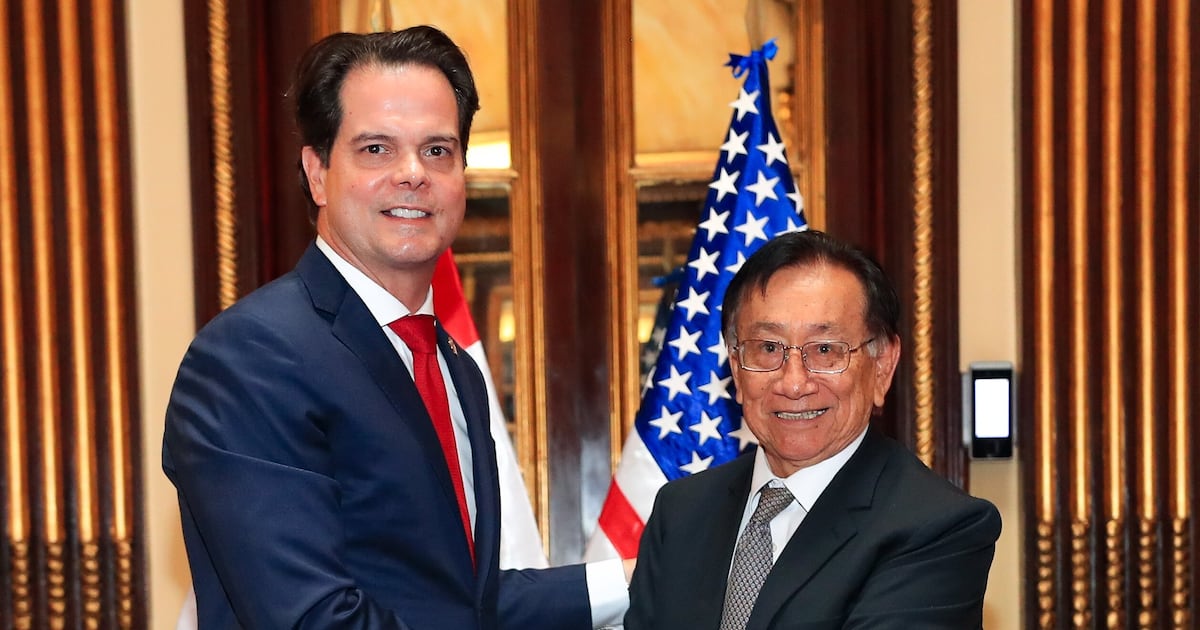 Tensión Diplomática: EEUU advierte a Perú por posible freno a compra de F-16