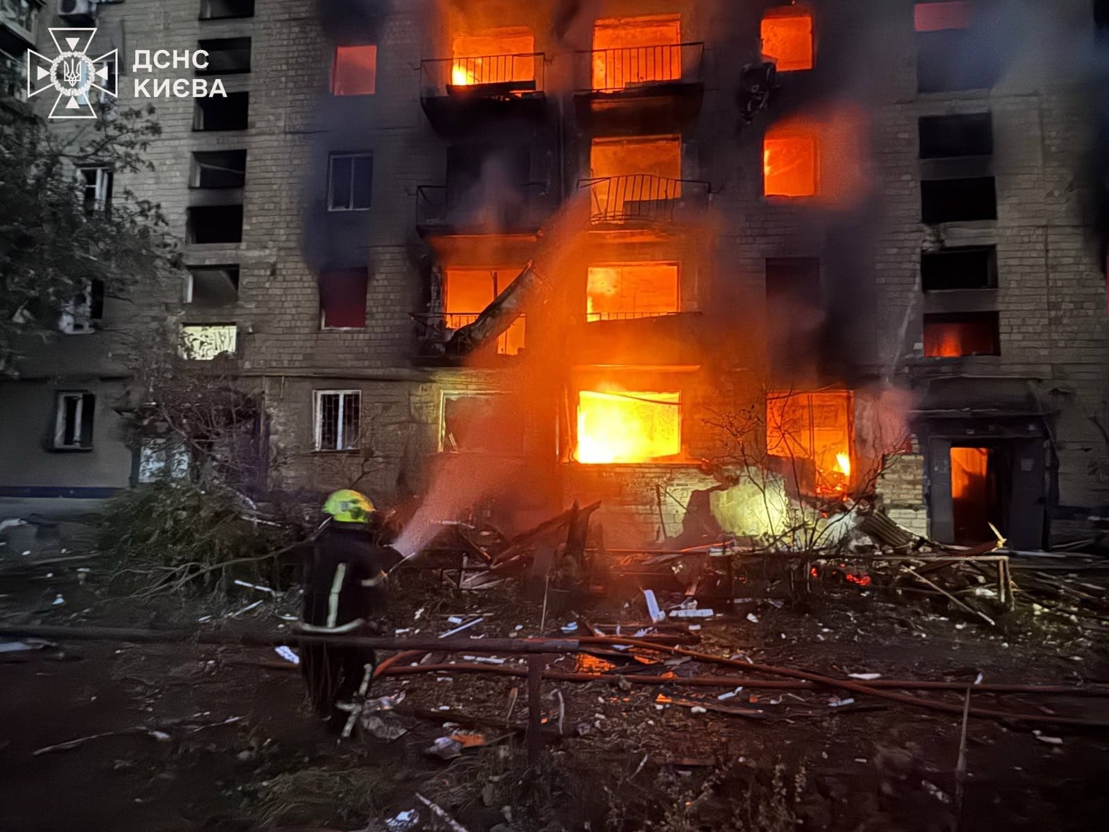 Rusia lanza masivo ataque aéreo contra Kiev: reportan al menos dos muertos y 20 heridos