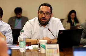Cataldo critica proyecto para instalar detectores de metales en colegios: “Es mucho peor que lo que tenemos regulado”