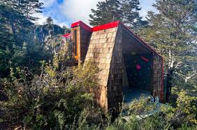 El sueño de Juan Pablo Mohr comienza a concretarse: se inaugura el primer refugio de montaña de “Los 16 de Chile”