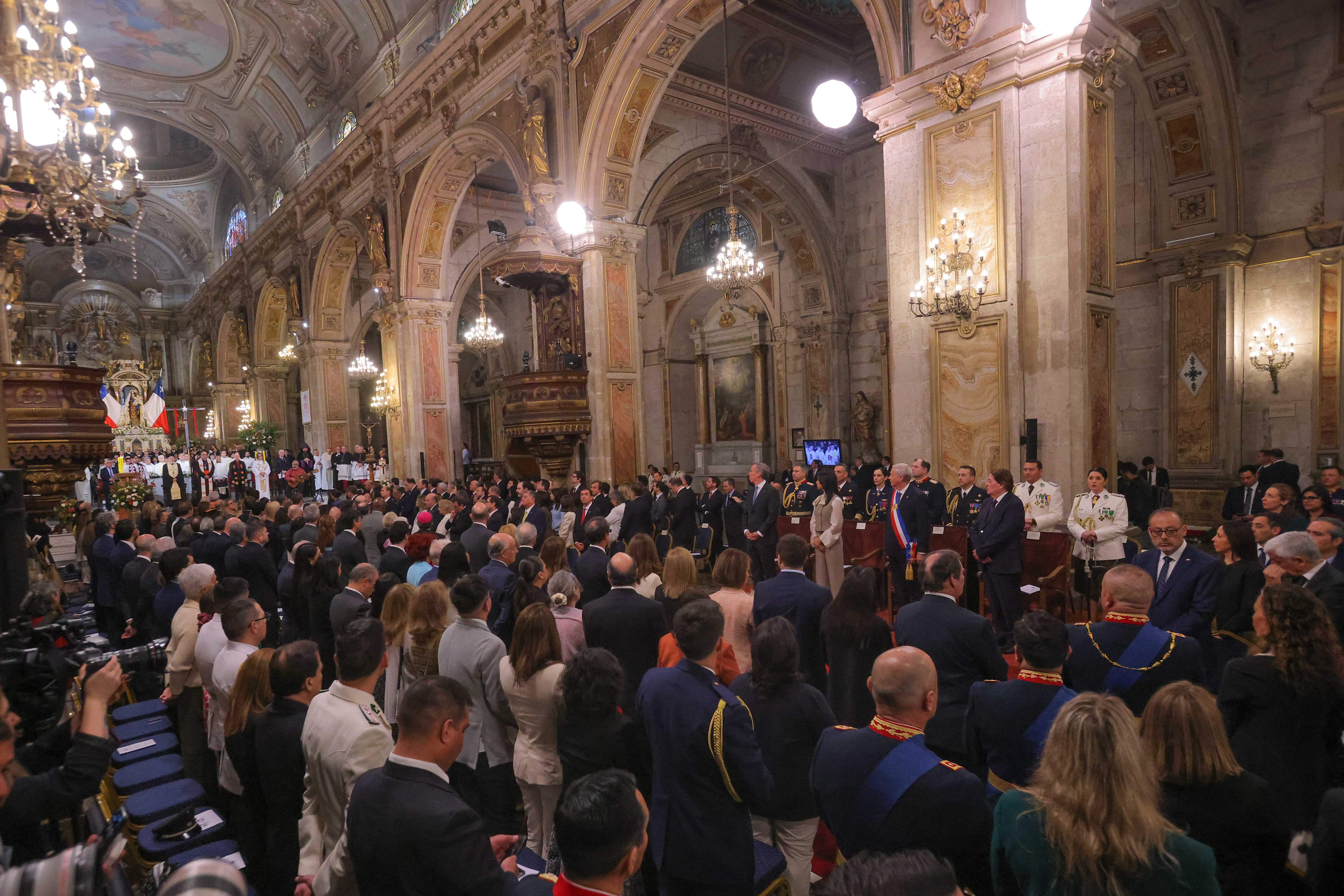 Te Deum Ecuménico: Chomali pide