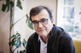 Javier Cercas: “El problema que va a tener el cónclave es intentar unir a una iglesia que está bastante dividida”