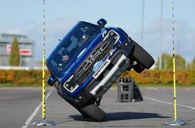 La Ford Ranger logra récord Guinness sobre dos ruedas
