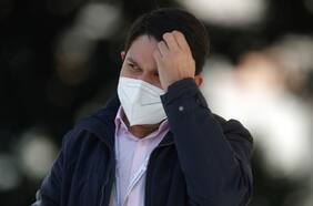 Constituyente César Valenzuela informa que está contagiado con la variante Delta del coronavirus