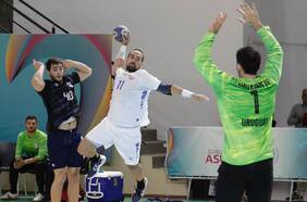 Esteban Salinas se la juega por el debut de Chile en el Mundial de balonmano: “No ganar ante Irán será un fracaso para nosotros”