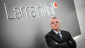 Los aciertos y errores del “jugado” informe electoral de LarrainVial