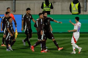 “Los chilenos estuvieron de hocicones”: relator mexicano enloquece en transmisión de goleada ante la Rojita