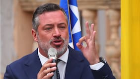 Tribunal declara admisible querella contra alcalde Sebastián Sichel por presunta falsificación de documentos