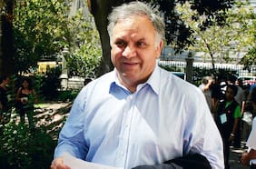 Álvaro Erazo: “Para darle viabilidad a esta reforma (de salud) tiene que haber una transición ordenada, no que de un día para otro se acaben las isapres”