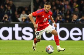 Recurre a las ‘manos mágicas’ del doctor Cugat: Alexis Sánchez viaja a España para salvar a la Roja en noviembre