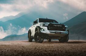 Démosle la bienvenida a la cuarta generación de la Toyota Hilux GR Sport