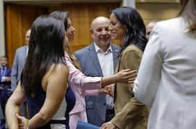 PS logra dos asientos en la estratégica Comisión de Hacienda y RN se alza con la mayor cantidad de cupos en el Senado