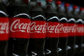 Coca-Cola Andina y Coca-Cola Embonor, inauguran planta que permitirá producir las primeras botellas de bebida con plástico reciclado en Chile