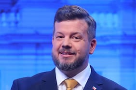 Fin de tratados internacionales, cierre de frontera con Bolivia y críticas a Bachelet: el incendiado discurso de Kaiser