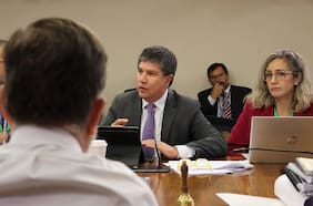 Subsecretario Jouannet ficha a asesora de Interior del gobierno de Boric como jefa jurídica de Seguridad Pública