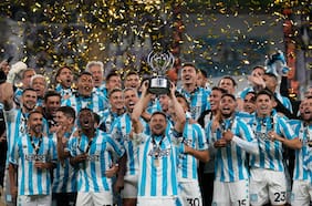 Ante Boca y en Emiratos Árabes: el Racing de Arias y Opazo se queda con la Supercopa