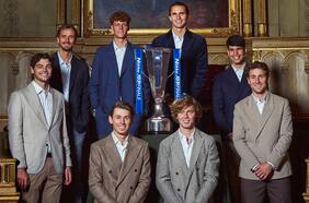 Sinner y Alcaraz van por el último título de la temporada en las Finales de la ATP