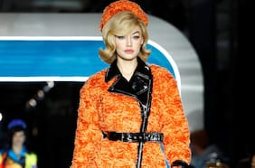 Las Jackie multicolores de Moschino