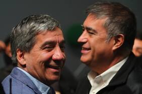 Oposición critica apoyo de Desbordes a Durán e insisten en realizar una acusación constitucional en contra del delegado