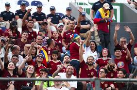 La ANFP aclara la polémica decisión de venderle entradas a la hinchada venezolana para el trascendental duelo con la Roja