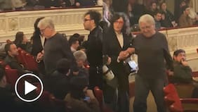 La reaparición pública de Jorge González en show de Gustavo Santaolalla