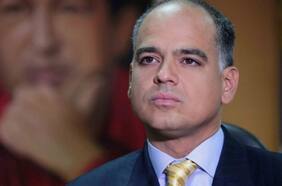 Andrés Izarra: “Maduro hizo lo que Pinochet no se atrevió a hacer: enfrentamos un fraude descomunal”