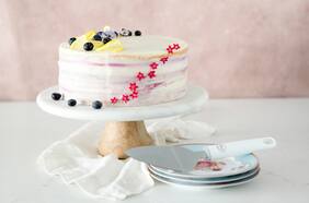 Torta de limón y arándanos