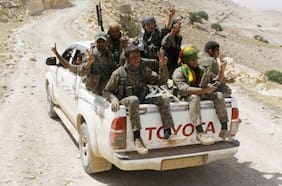 Fuerzas kurdas evacúan barrios de Alepo tras acuerdo de alto el fuego con el gobierno sirio