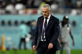 Pobre registro: Gustavo Alfaro solo pudo ganar en una ocasión ante equipos chilenos