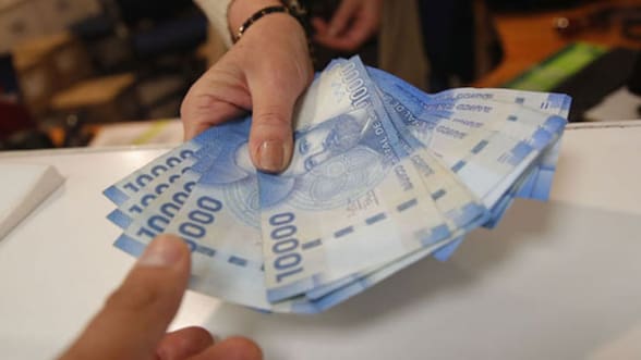 Contraloría ordena restitución de recursos tras detectar sobresueldos de hasta $24 millones en Municipalidad de Pucón