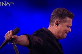 La sorpresiva imitación de Carlos Vives a Freddie Mercury en el Festival de Viña del Mar: “Qué viva el rock”