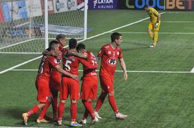 ¿Tendrá Jaime García la fórmula?: Ñublense nunca ha podido rescatar ni un solo punto en sus visitas a La Calera en Primera