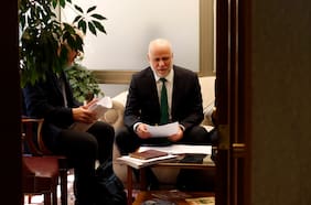 Cómo Elizalde prepara el proceso de traspaso de mando al gobierno de Kast