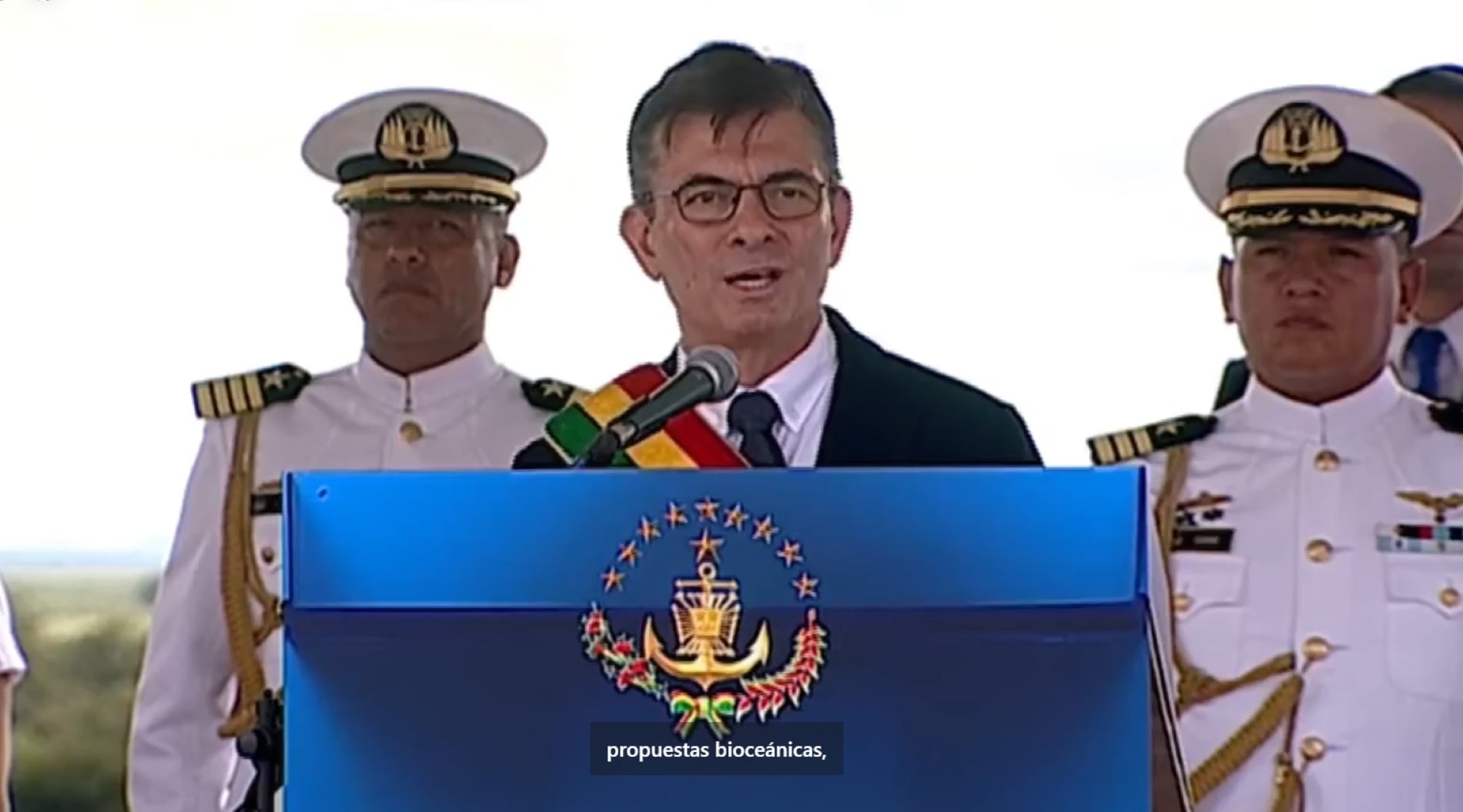 Presidente de Bolivia en el Día del Mar: “Nosotros no hacemos zanjas, hacemos puentes de integración”