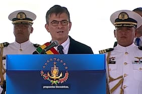 Presidente de Bolivia en el Día del Mar: “Nosotros no hacemos zanjas, hacemos puentes de integración”