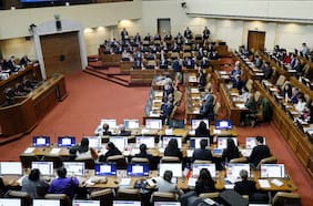 Columna de Josefina Araos: Una interpelación a la política