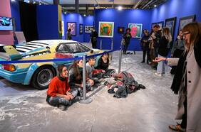 Vandalizaciones a las obras de arte por parte de ambientalistas: ¿cuál es la mirada del arte chileno?