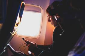 Todos a bordo: cómo los chilenos convirtieron los viajes en avión en una necesidad