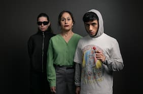 Teatro del Puente estrena “La noche de las espaldas” de Larissa Contreras y Marcelo Leonart