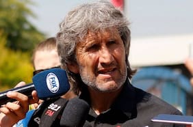 El singular análisis de Daniel Morón al arbitraje tras la caída de Colo Colo: “Ya no sabemos si el problema es el VAR, el barman o el dueño de la discotheque”