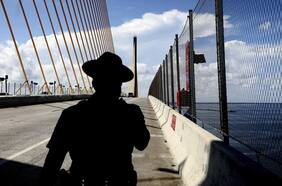 Los suicidios en Estados Unidos alcanzaron un nivel récord el año pasado