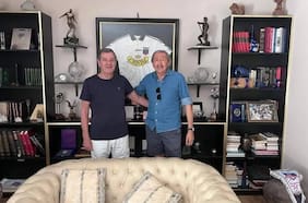 Mirko Jozic y Leonardo Véliz: los detalles y la exigencia detrás de la cumbre que juntó a la historia más gloriosa de Colo Colo