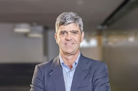 Presidente de las AFP alerta por potencial riesgo de que la autoridad política defina estrategias de inversión