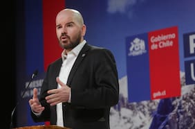 Columna de Cristián Valenzuela: Renunció, lo hizo por Boric